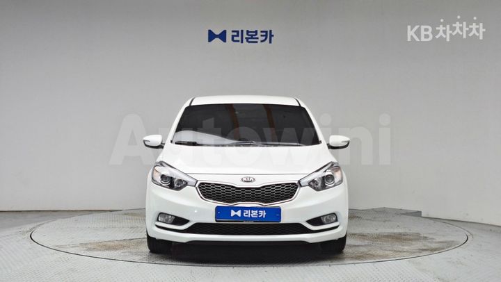 Kia K3 2015 — 2