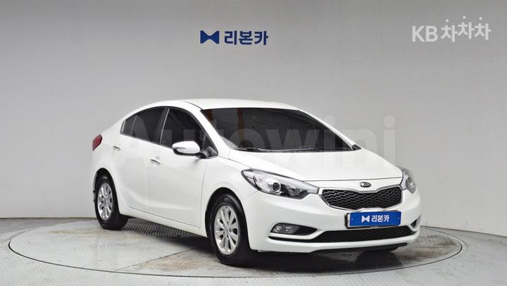 Kia K3 2015 — 3
