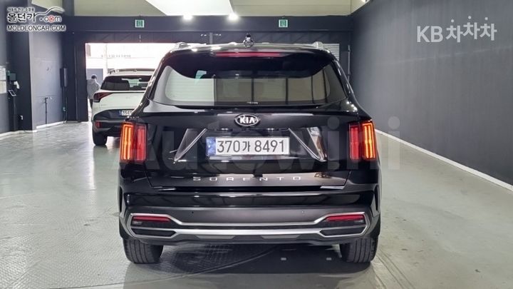 Kia Sorento 2021 KNARL81BGMA101809 — 4