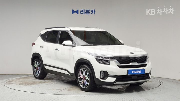 Kia Seltos 2020 KNAEV812HLK029834 — 2