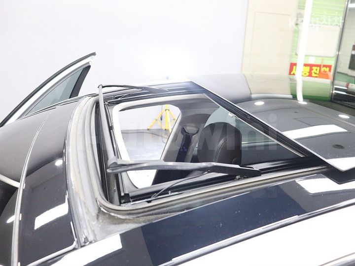 Renault SM5 2012 KNMA4C2BMCP090302 — 5
