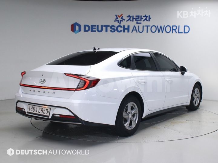 Hyundai Sonata 2020 KMHL141EBLA002815 — 2