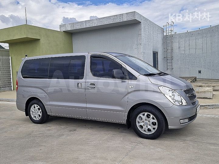 Hyundai Starex 2012 — 3