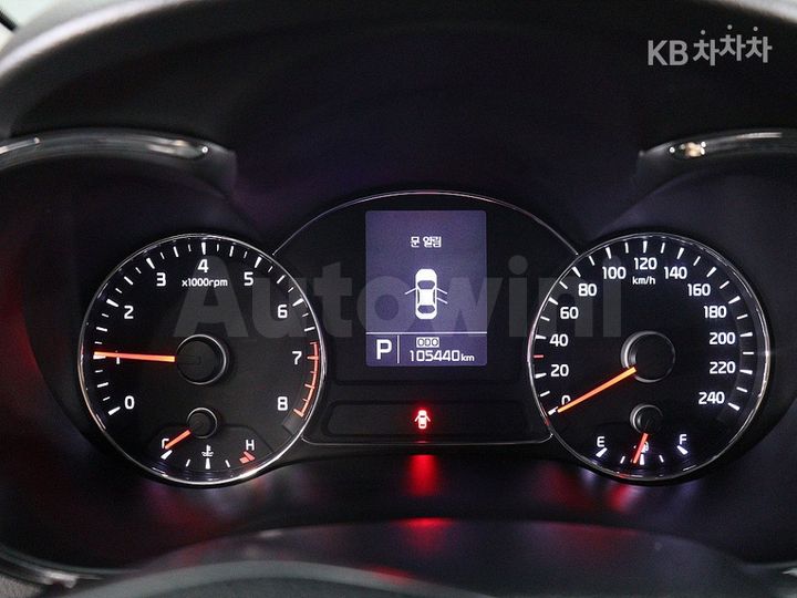 Kia K3 2015 — 5