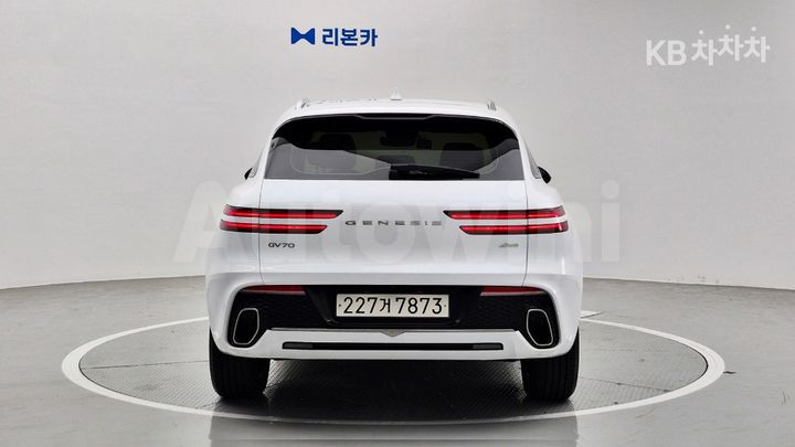 Genesis GV70 2023 — 5