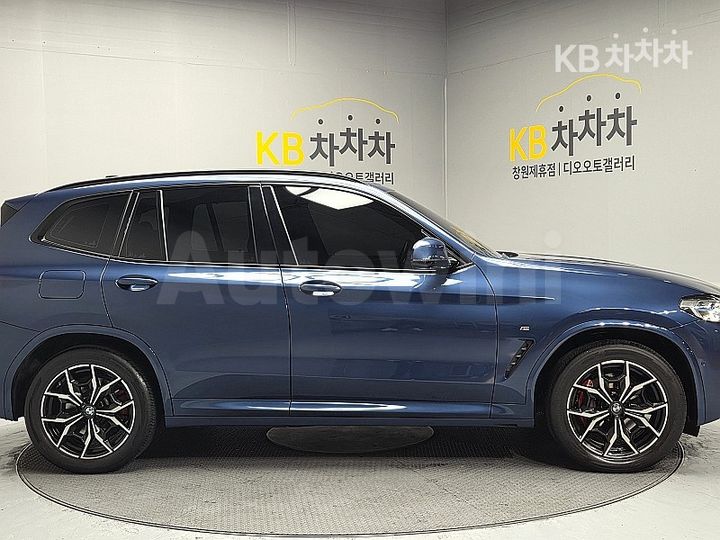 BMW X3 2023 — 4