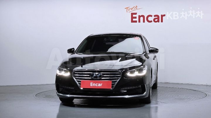 Hyundai Grandeur 2018 — 3