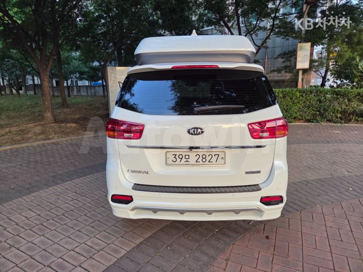 Kia Carnival 2019 — 3