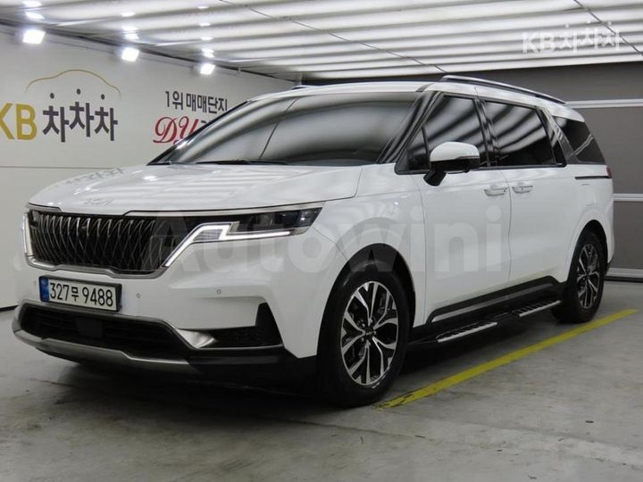 Kia Carnival 2023 — 2