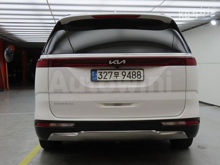 Kia Carnival 2023 — 3