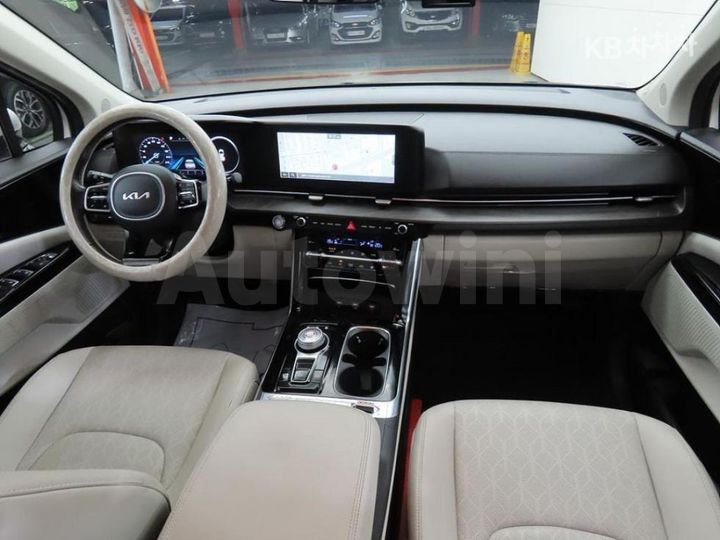 Kia Carnival 2023 — 5