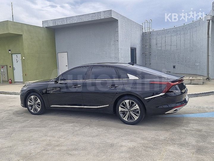 Kia K8 2024 KNAM6411BRA067505 — 5