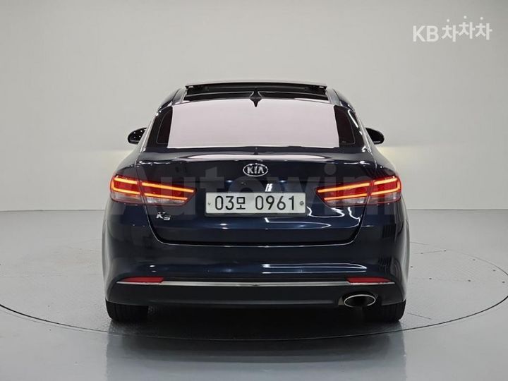Kia K5 2016 — 3