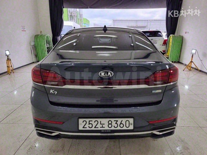 Kia K7 2020 KNALE41GBLA021234 — 4