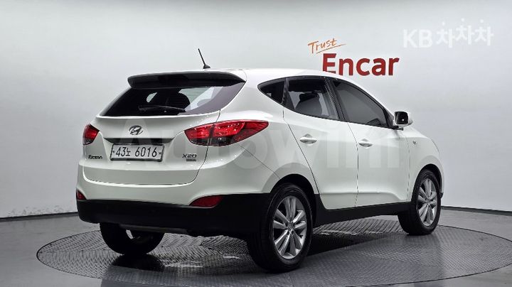Hyundai Tucson 2011 — 2