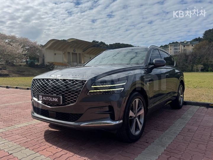 Genesis GV80 2021 KMTHB81DDMU050065 — 2
