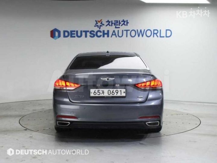 Hyundai Genesis 2016 — 4