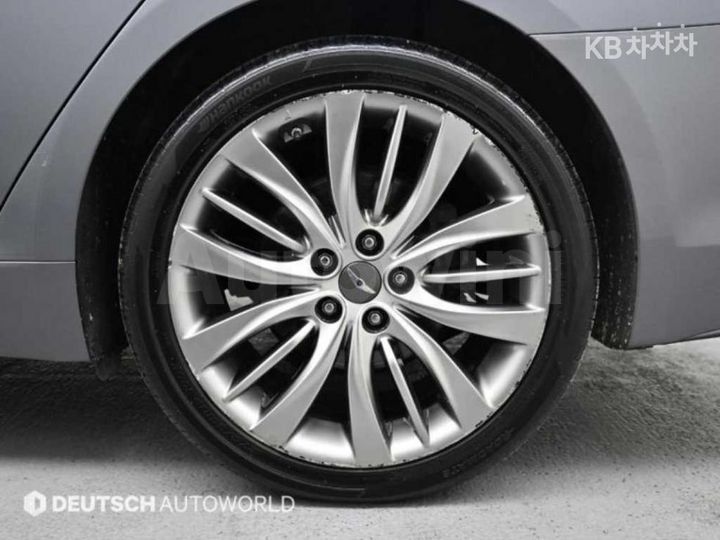 Hyundai Genesis 2016 — 5