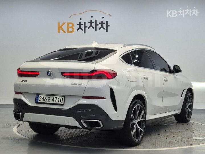 BMW X6 2021 WBAGT8103M9G34214 — 4