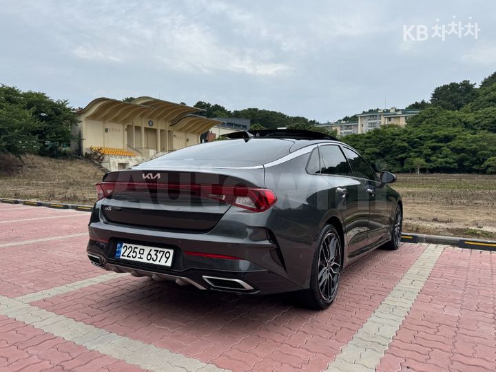 Kia K5 2023 KNAG3412BPA228002 — 4