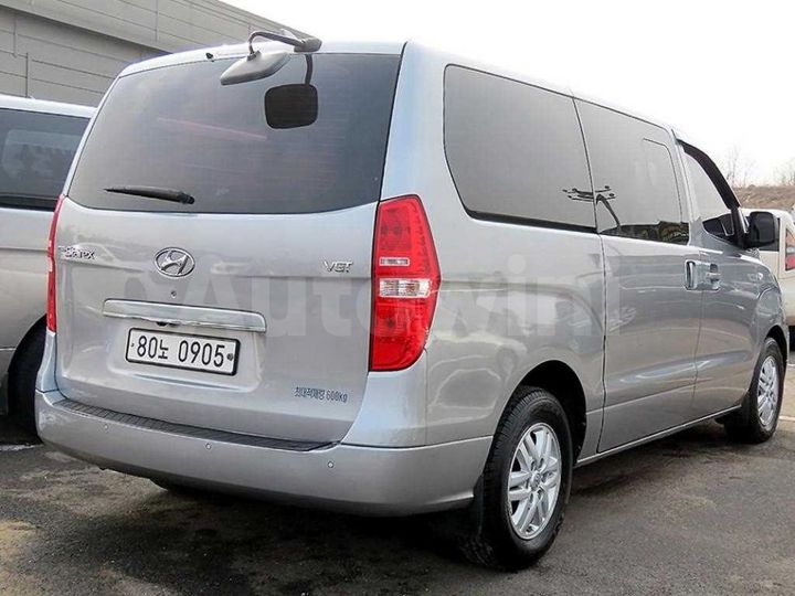 Hyundai Starex 2017 — 3