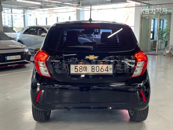 Chevrolet Spark 2019 KLYDC487DKC757714 — 4