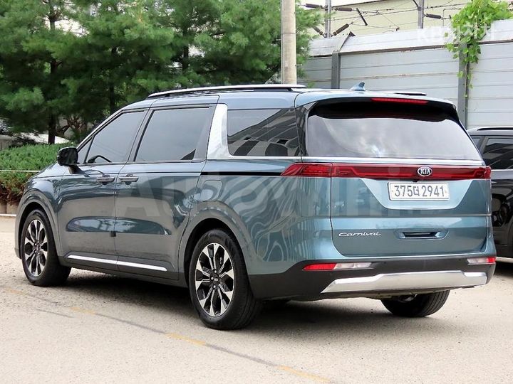 Kia Carnival 2021 KNANE81BBMS108131 — 3