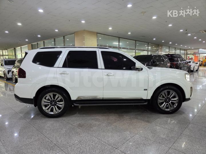 Kia Mohave 2020 KNAKN814DLA208093 — 5