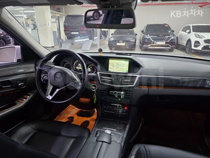 Mercedes-Benz E Class 2013 WDDHF0CB2DA744963 — 5