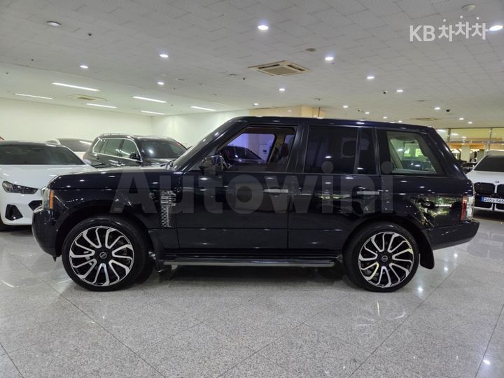 Land Rover Range Rover 2010 SALLMAM74AA322450 — 3