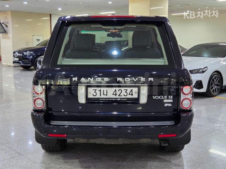 Land Rover Range Rover 2010 SALLMAM74AA322450 — 4