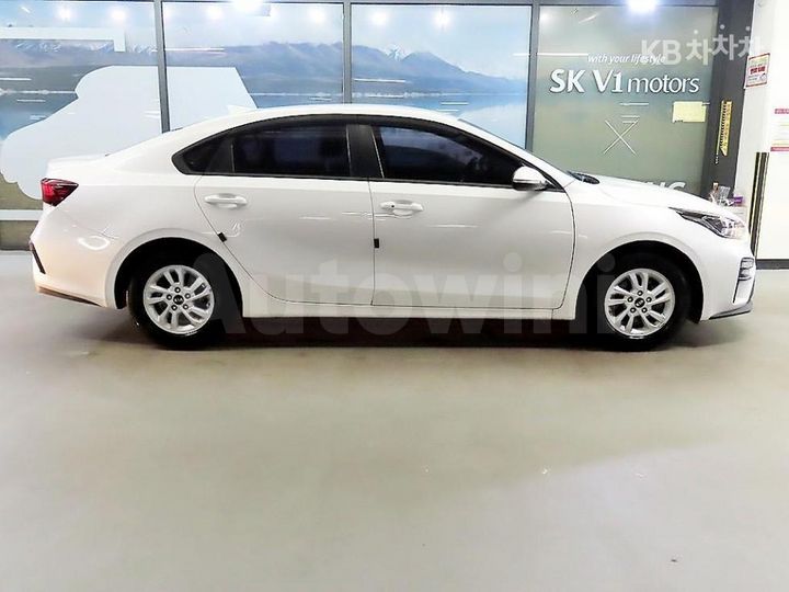 Kia K3 2020 KNAF241BELA872908 — 3