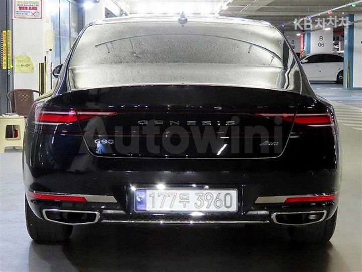 Genesis G90 2023 — 5