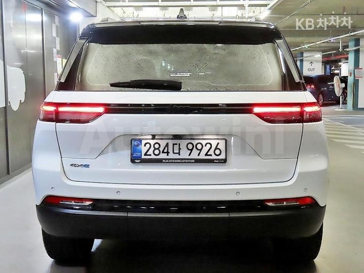 Jeep Cherokee 2023 — 5