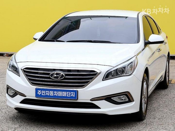Hyundai Sonata 2017 KMHE341DBHA263069 — 2