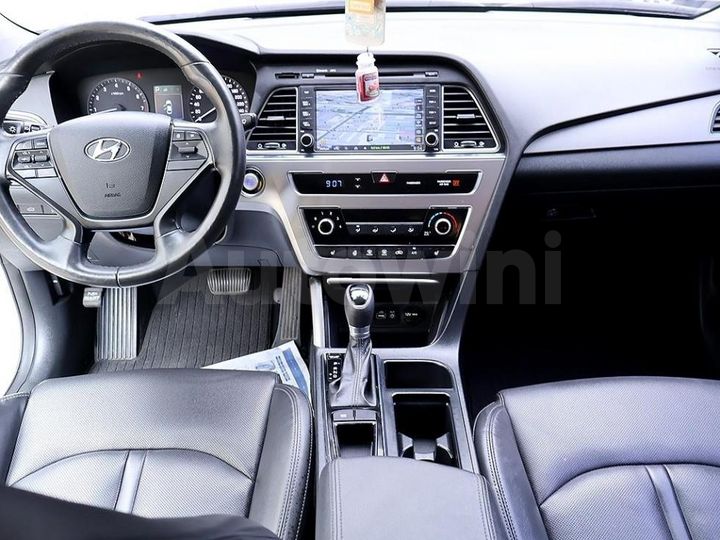 Hyundai Sonata 2017 KMHE341DBHA263069 — 5