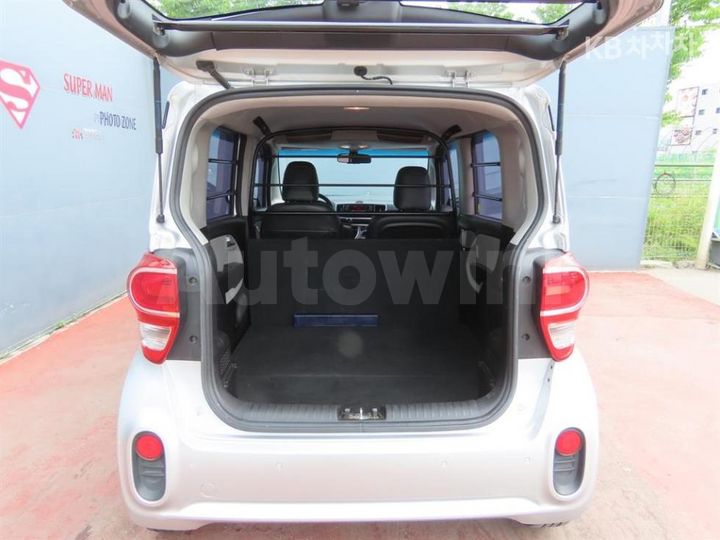 Kia Ray 2019 KNACF911BKT204085 — 5