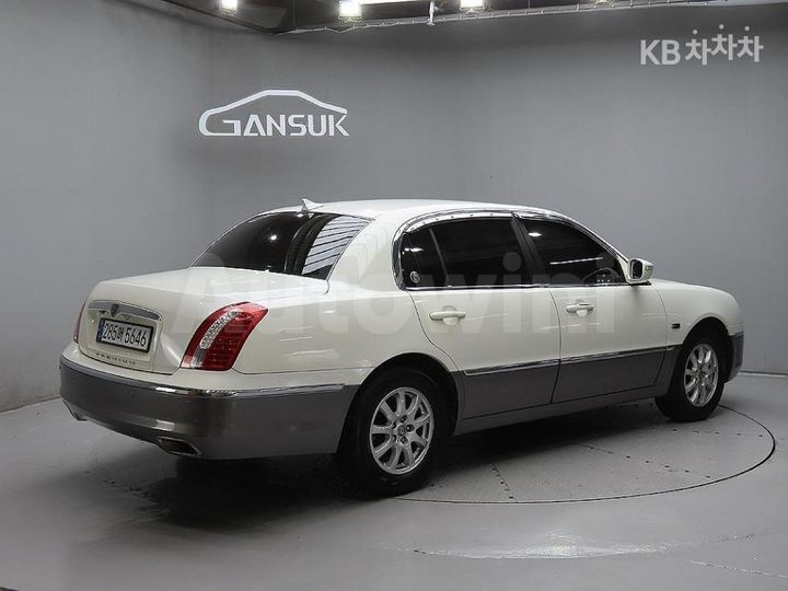 Kia Opirus 2010 KNALG416BAS195778 — 4