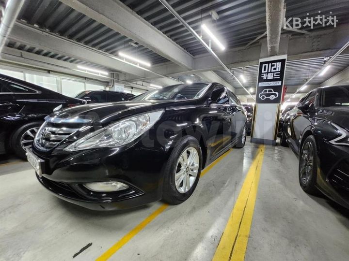 Hyundai Sonata 2010 — 3