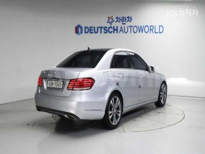 Mercedes-Benz E Class 2014 — 2