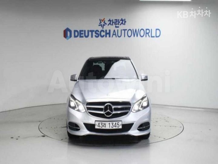 Mercedes-Benz E Class 2014 — 3