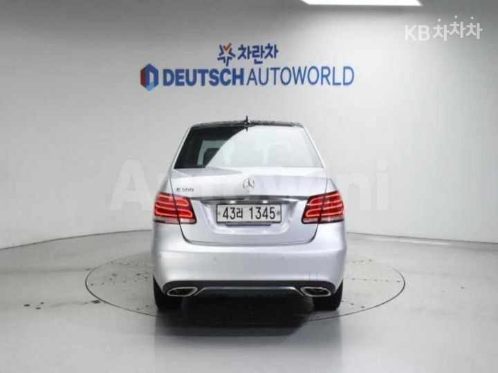 Mercedes-Benz E Class 2014 — 4