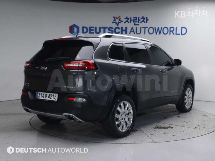 Jeep Cherokee 2017 — 2