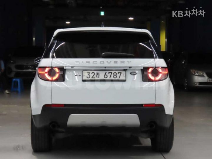 Land Rover Discovery Sport 2018 — 3