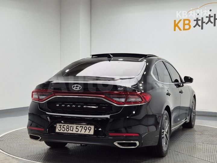 Hyundai Grandeur 2017 — 3