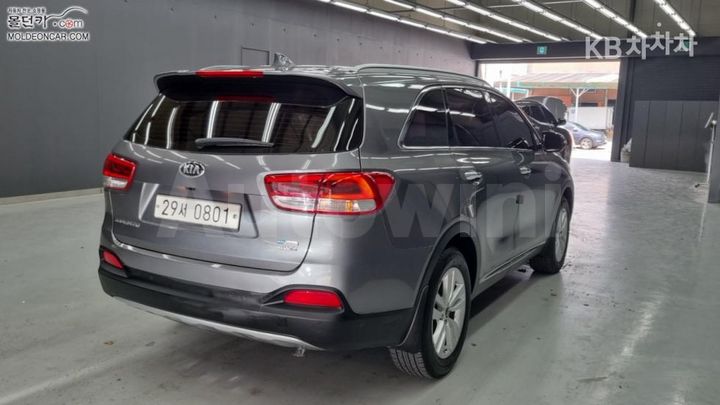Kia Sorento 2016 — 2