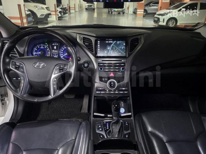 Hyundai Grandeur 2017 — 4