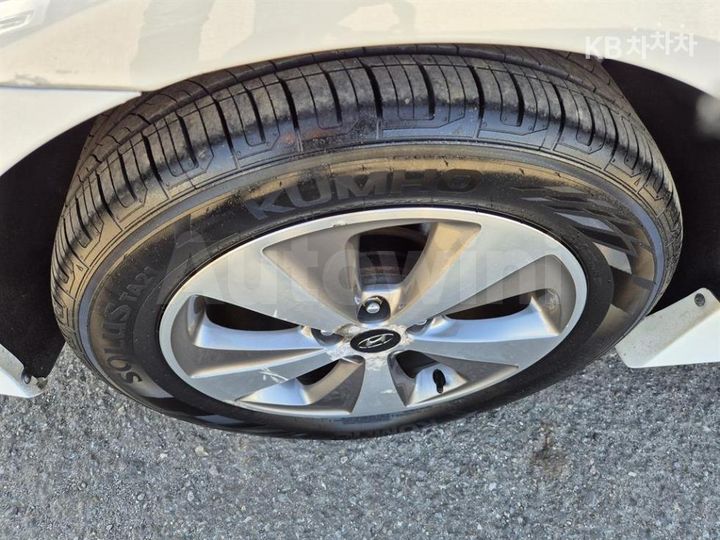Hyundai Sonata 2012 — 5