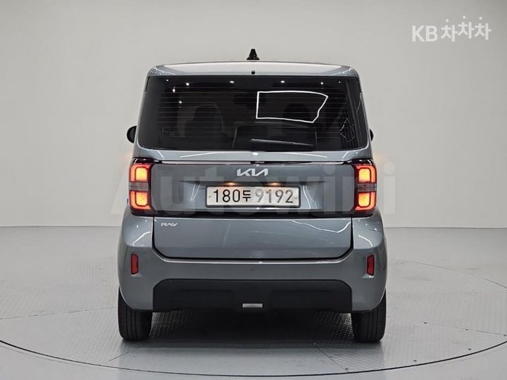 Kia Ray 2023 KNACG811BPT359248 — 3