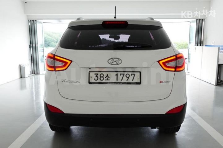 Hyundai Tucson 2014 — 5